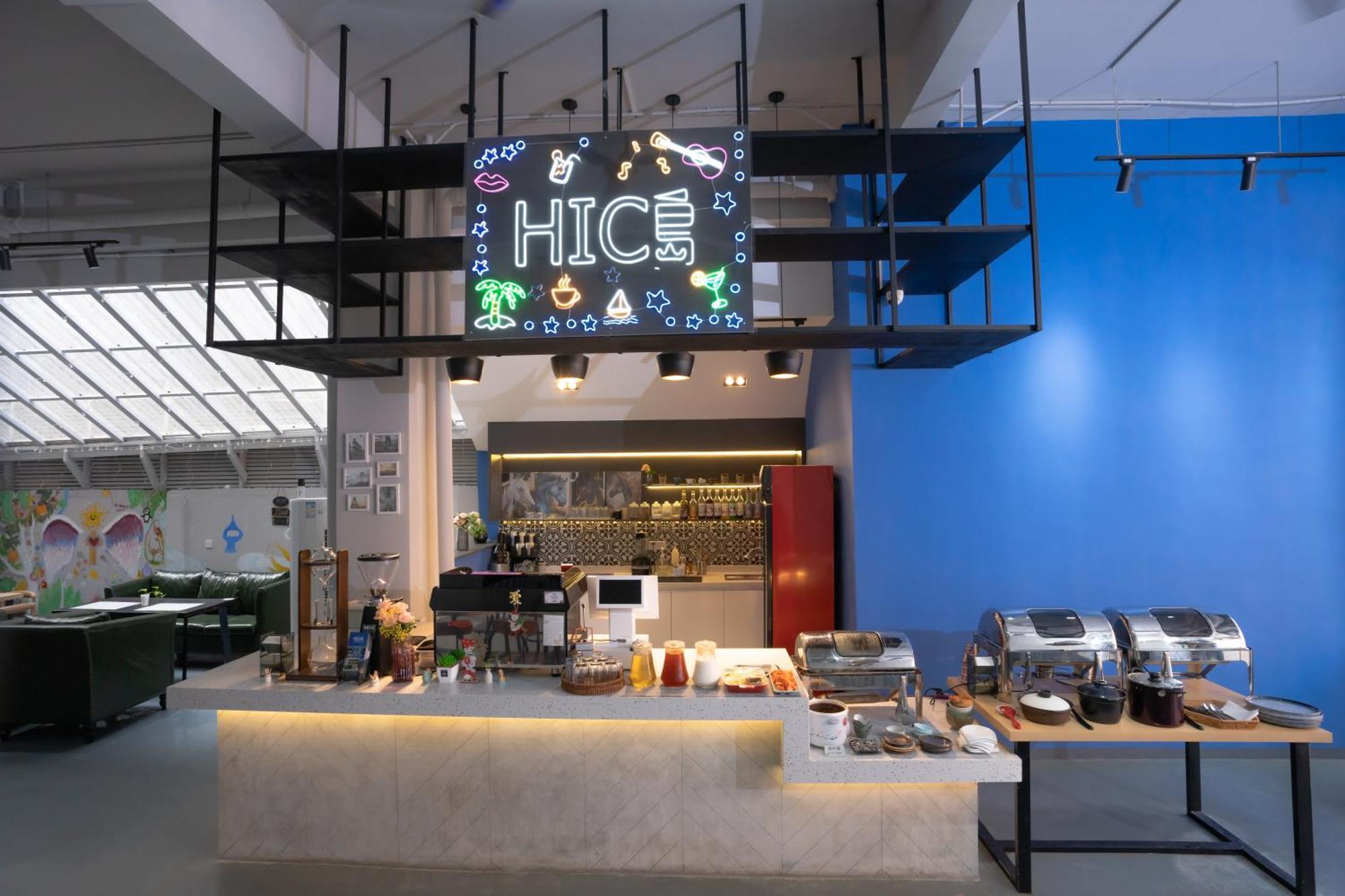 Ark Hotel Phnom Penh Ngoại thất bức ảnh