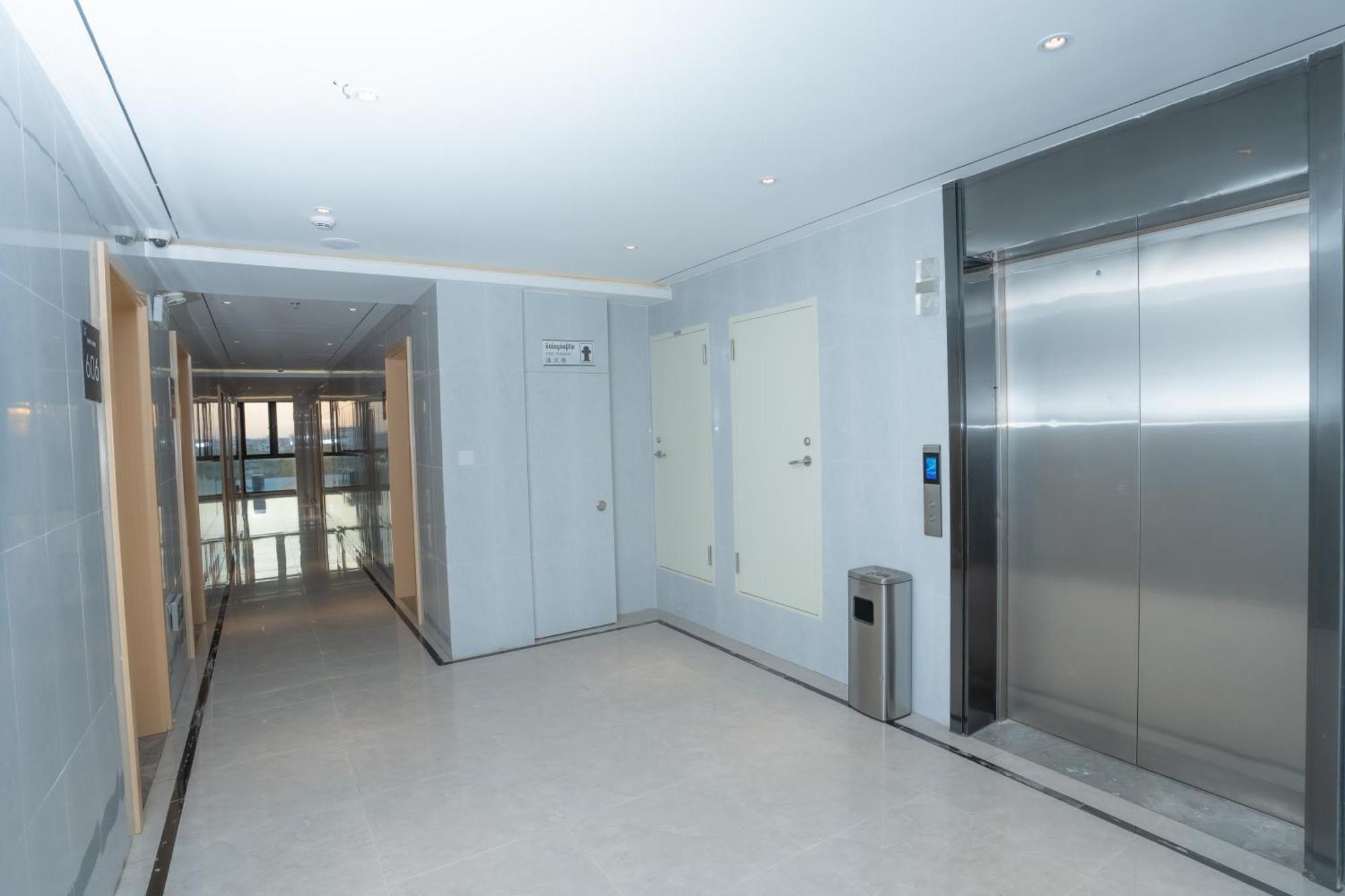 Ark Hotel Phnom Penh Ngoại thất bức ảnh