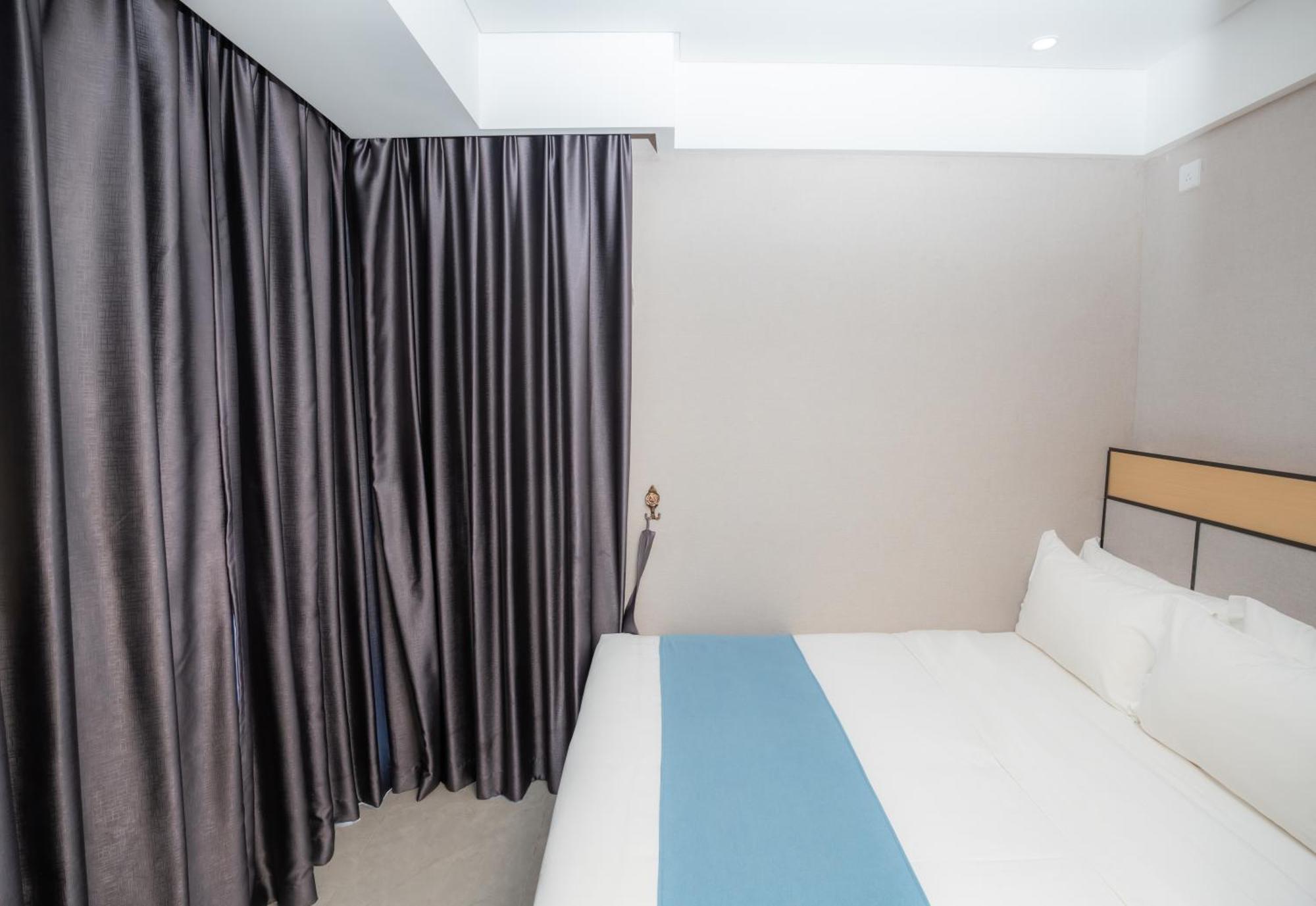 Ark Hotel Phnom Penh Ngoại thất bức ảnh